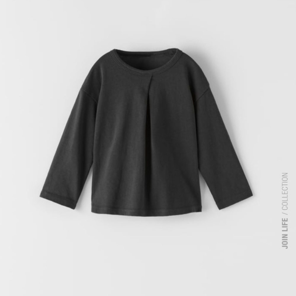 NWOT Zara Pleated Long Sleeve Top